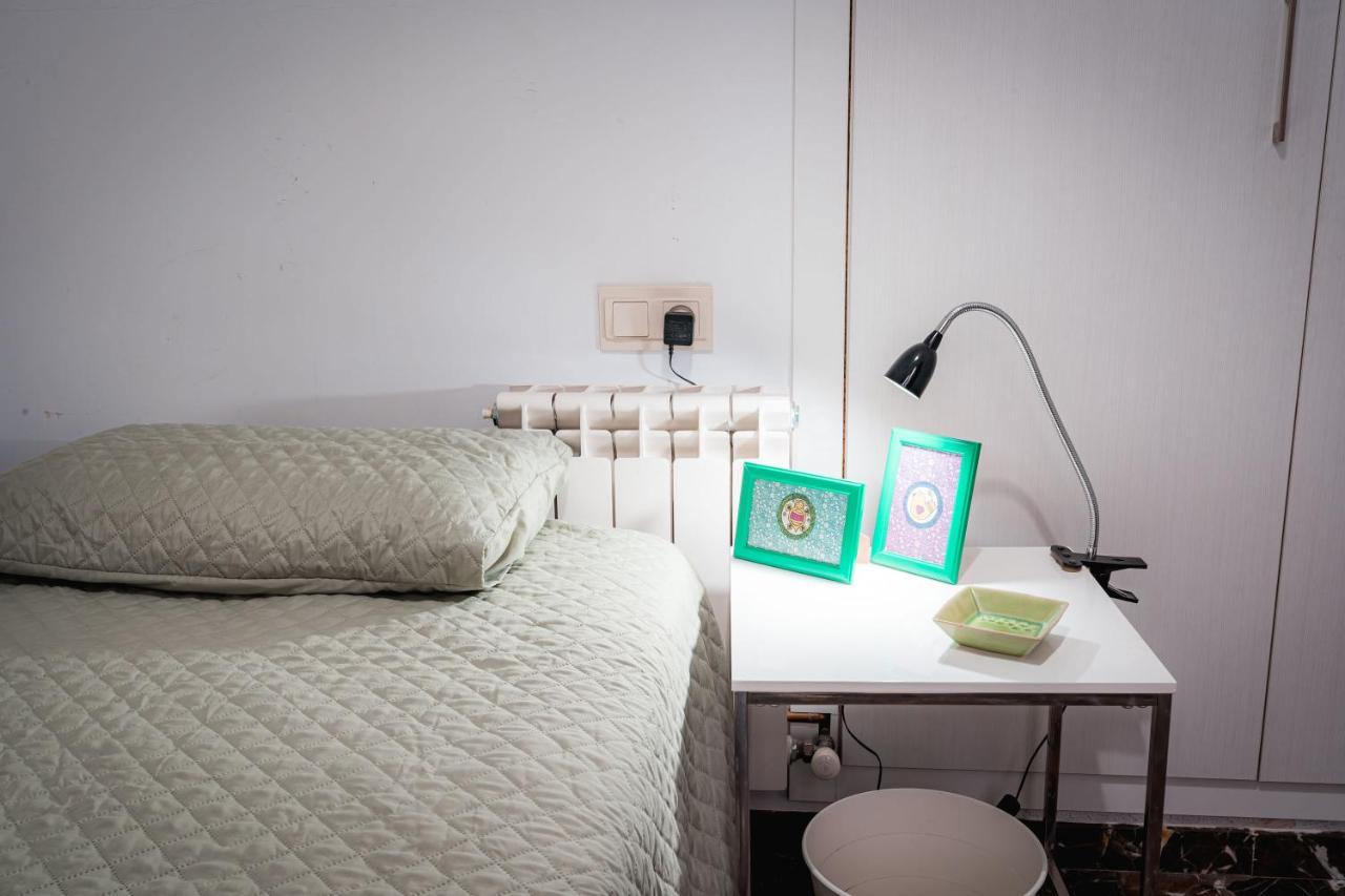 Qh Gran Via 01 Apartment Granada Luaran gambar