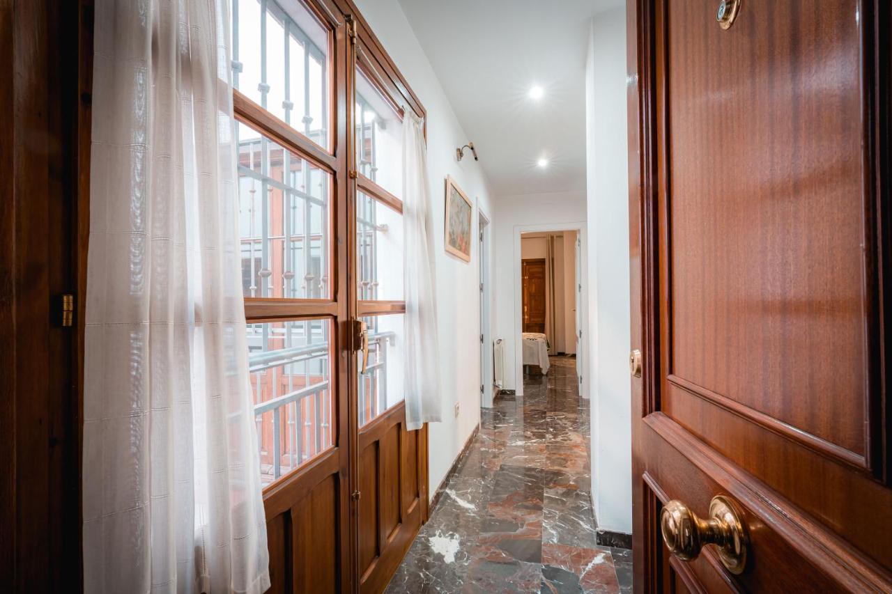 Qh Gran Via 01 Apartment Granada Luaran gambar